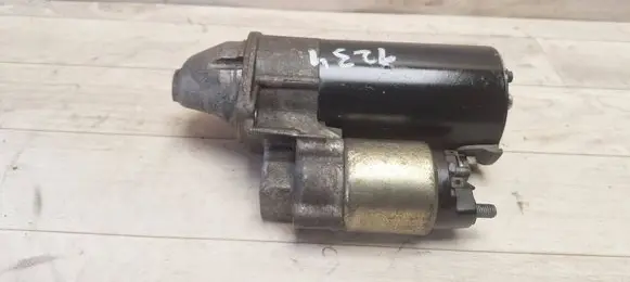 Mercedes-Benz A W169 Starter motor A0051517401 0001108217