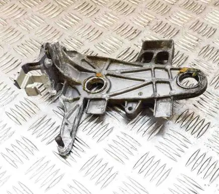 Mercedes-Benz E W212 Other engine bay part A6510902241