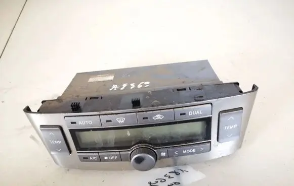 Toyota Avensis T250 Climate control unit 5590005200 55900-05200