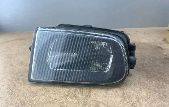 BMW 5 E39 Front fog light 8377942 63178377942 8381978
