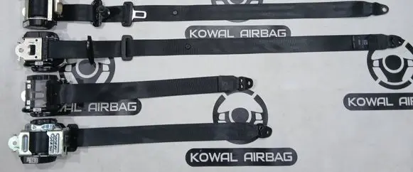 Dacia Sandero III Set of seat belts 868858301R 868840292R