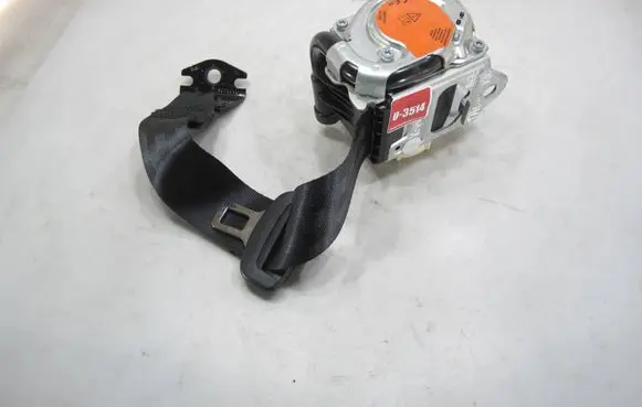 Volkswagen Taigo Rear seatbelt 309437910