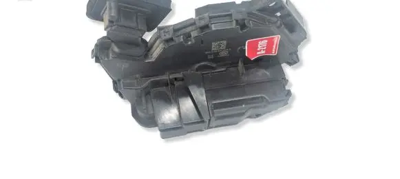Volkswagen Touran III Front door lock 5TB837016A