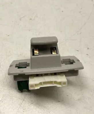 Sun visor clip/hook/bracket