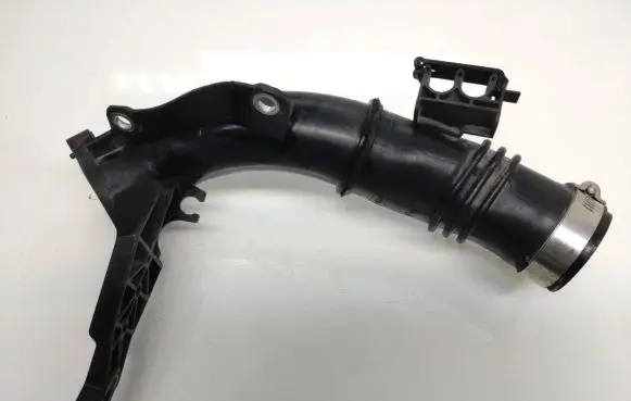 Volvo V60 Air intake duct part AV6Q9351BC
