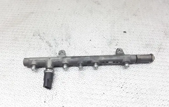 Fuel main line pipe