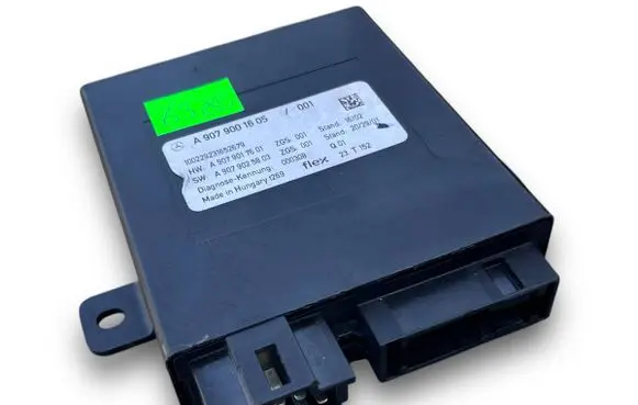 Mercedes-Benz Sprinter W907 W910 Central body control module A9079001605