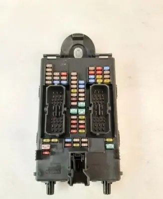 Volvo S90, V90 Fuse module 31682732