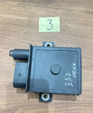 BMW 5 E60 E61 Glow plug pre-heat relay 7788327