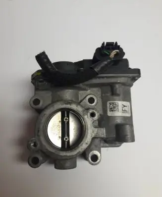 Renault Kadjar Throttle valve 161206038R H8201171233