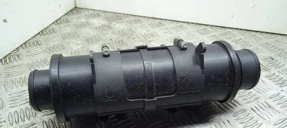 Jeep Grand Cherokee Air intake duct part 52014695AA