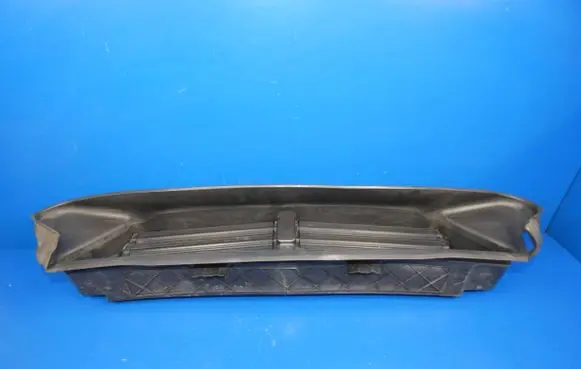 Volvo V40 Intercooler air guide/duct channel 31383814
