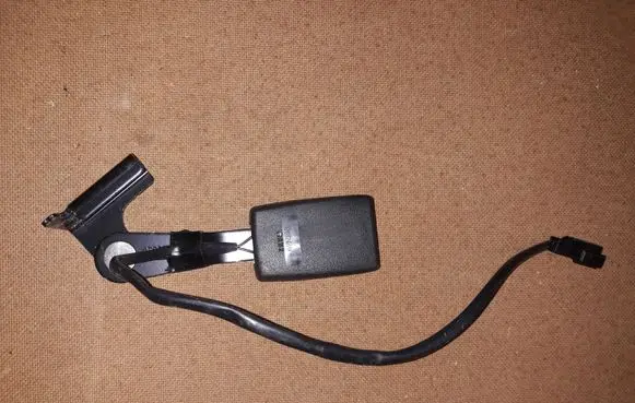 Mitsubishi Outlander Rear seatbelt buckle 120724H3X
