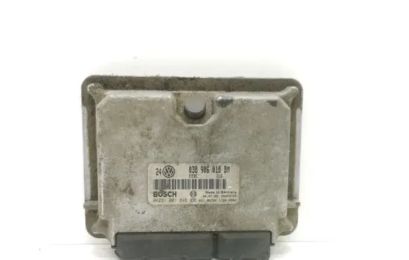 Volkswagen Golf IV Engine control unit/module 038906018BM 0281001846