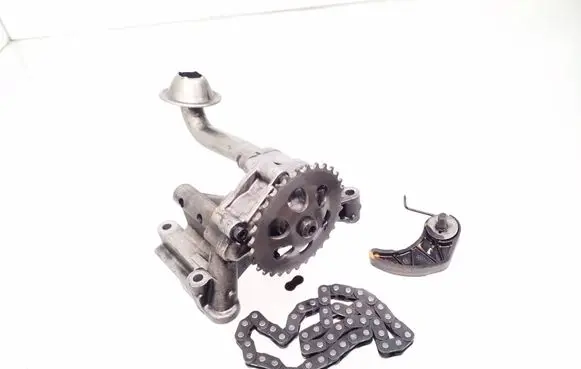 Skoda Octavia Mk1 (1U) Oil pump 06a115105b 06a115121 06a115130b