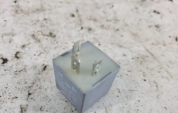 Peugeot 405 Other relay 12V424692W 01422 72296