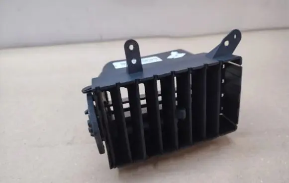 Chrysler Grand Voyager V Dash center air vent grill 05028821AA