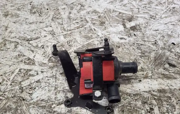 Audi A6 S6 C7 4G Electric auxiliary coolant/water pump 4G0820195E