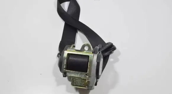 Porsche Boxster 986 Front seatbelt 98680303302 98680303402 98680303400