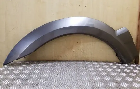 KIA Sorento Front arch trim 877113E001