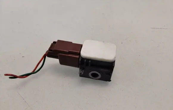 KIA Carens I Airbag deployment crash/impact sensor 959201D000