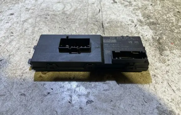 Tailgate/trunk control unit/module