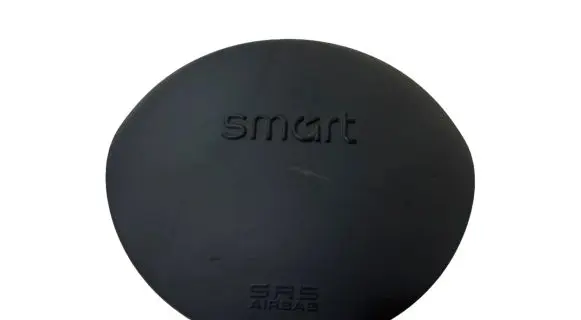 Smart ForTwo I Steering wheel airbag