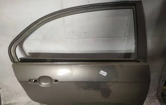 Rear door