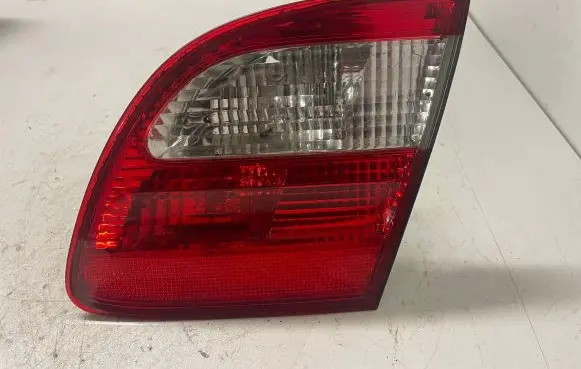 Mercedes-Benz E W211 Tailgate rear/tail lights A2118201464