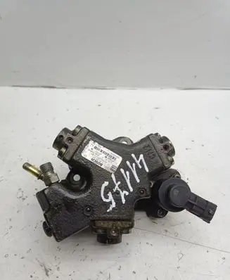 Opel Astra J Fuel injection high pressure pump 0445010247 55575157