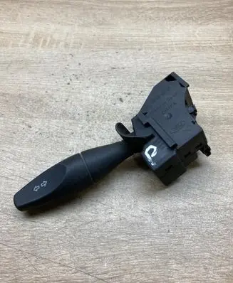 Ford Focus Indicator stalk 98AG13335AE