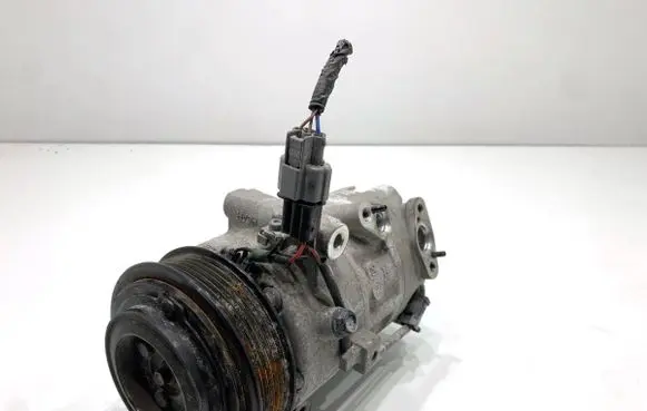 Hyundai i20 (BC3 BI3) Air conditioning (A/C) compressor (pump) 97701Q0000