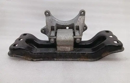 Mercedes-Benz C W205 Gearbox mount A2052405700