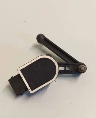 BMW X4 F26 Headlight/headlamp level sensor 6870000