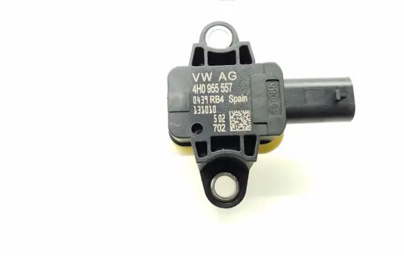 Volkswagen Polo V 6R Airbag deployment crash/impact sensor 4H0955557