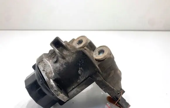 Toyota Auris E180 Oil filter mounting bracket