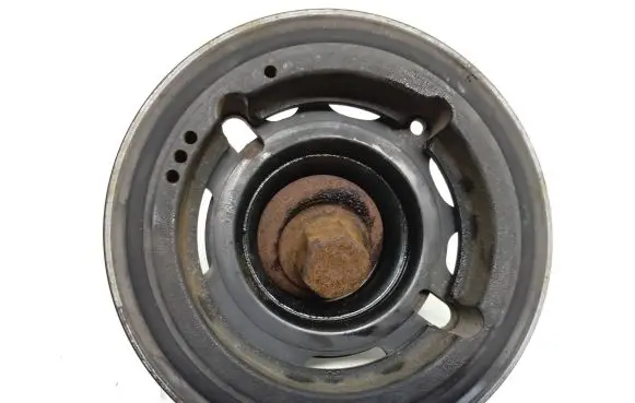 Ford Focus Crankshaft pulley CM5G6316HB