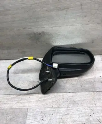 Front door electric wing mirror