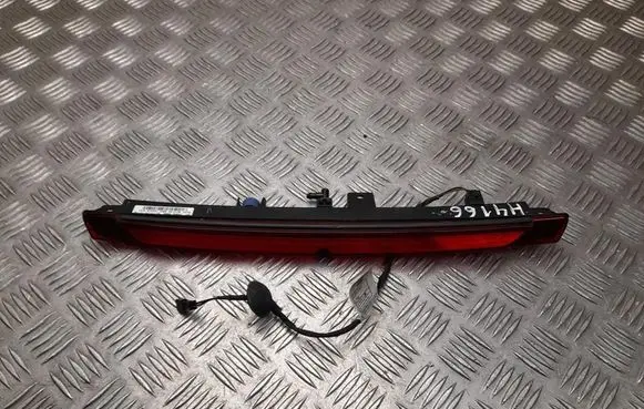 BMW 3 G20 G21 Third/center stoplight 7420478