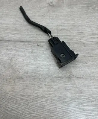 Toyota RAV 4 (XA20) Other switches/knobs/shifts 156480
