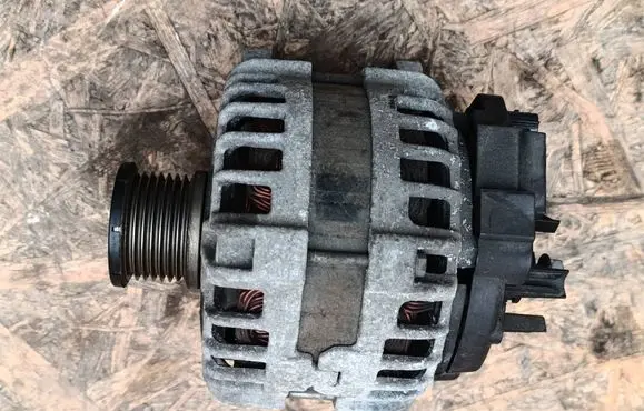 Generator/alternator