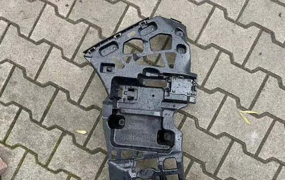 BMW X1 U11 Rear bumper mounting bracket 9883543