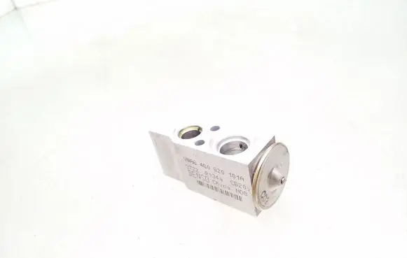 Air conditioning (A/C) expansion valve