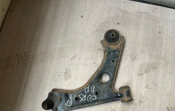 Opel Corsa D Front lower control arm/wishbone