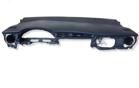 Toyota Auris E180 Dashboard 