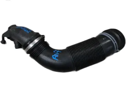 Audi TT TTS RS Mk3 8S Intercooler hose/pipe 