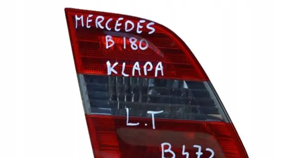 Mercedes-Benz B W245 Tailgate rear/tail lights