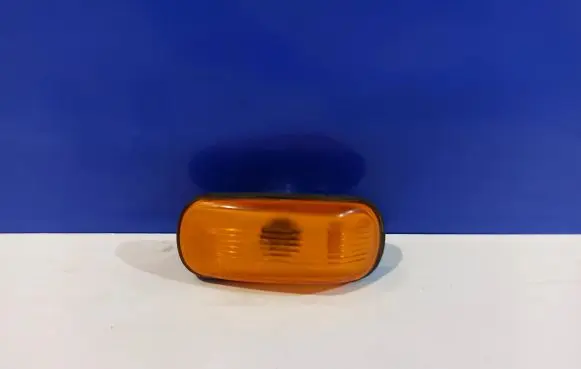 Front indicator light