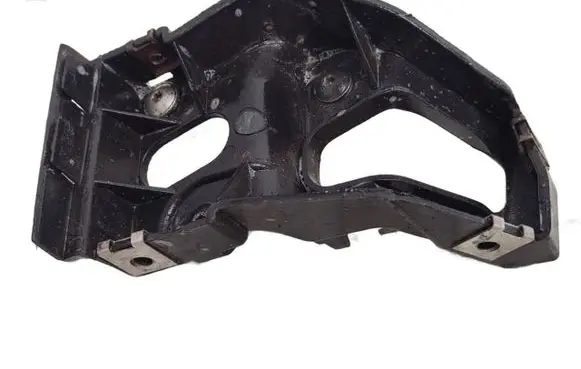 Audi A4 S4 B7 8E 8H Fender mounting bracket 8E0853921D