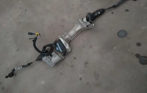 Opel Grandland X Steering rack F800002421